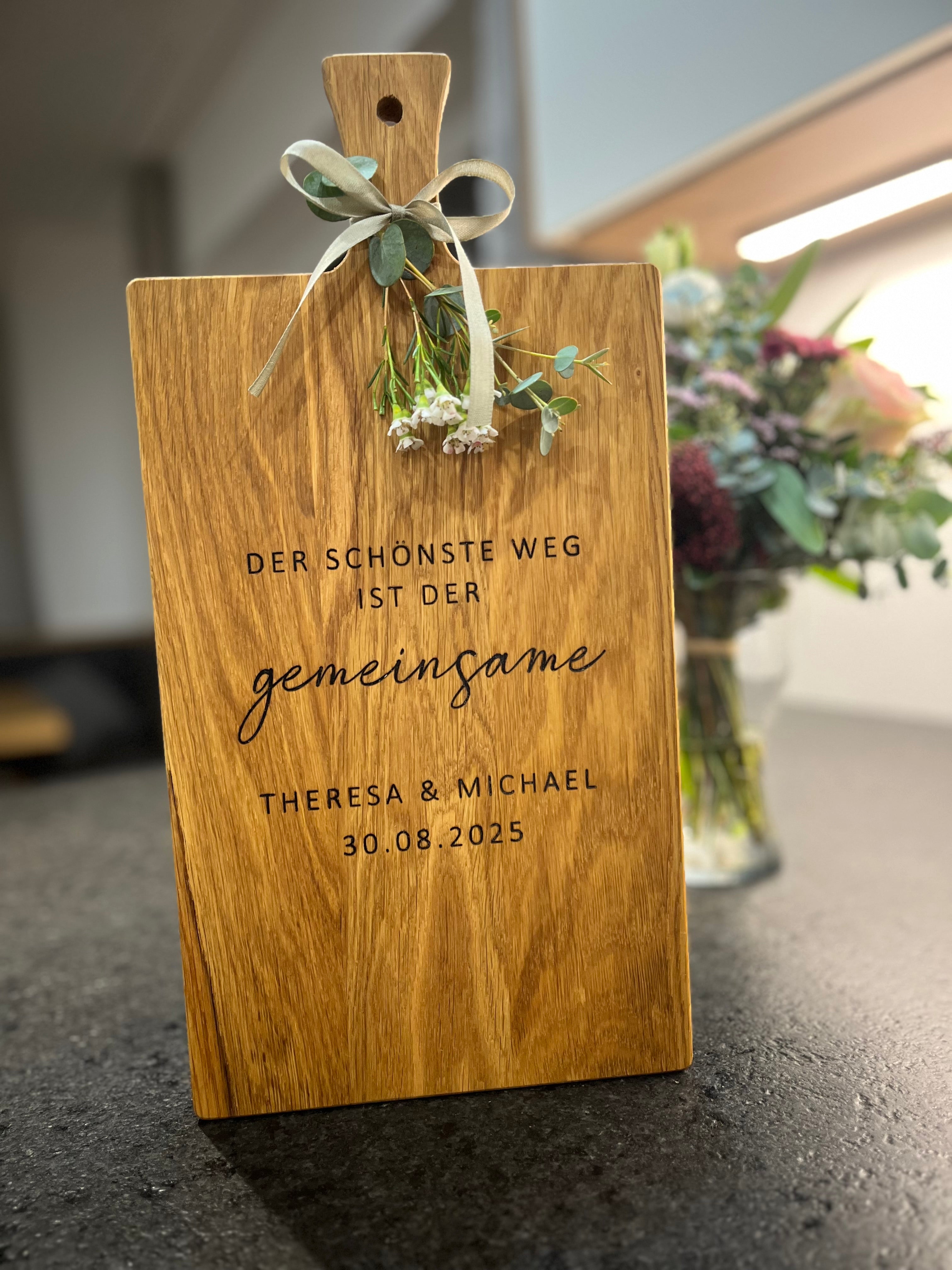 Holzbrett Schneidebrett personalisiert der schönste Weg ist der gemeinsame Namen und Datum