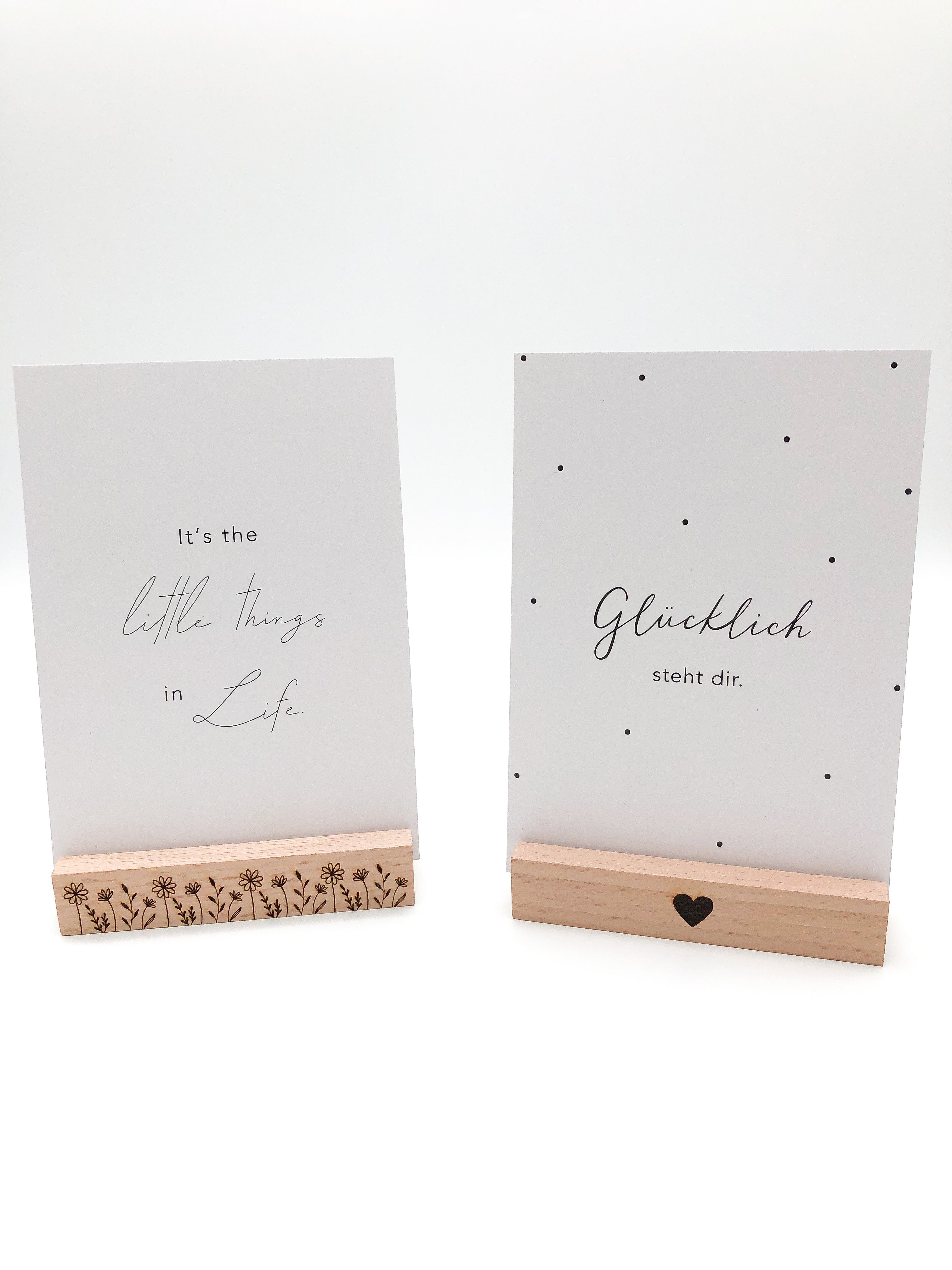 Platzkartenhalter für Karten und Fotos aus Holz mit gravierten Blumen für Hochzeiten, Geburtstage 2-er Set