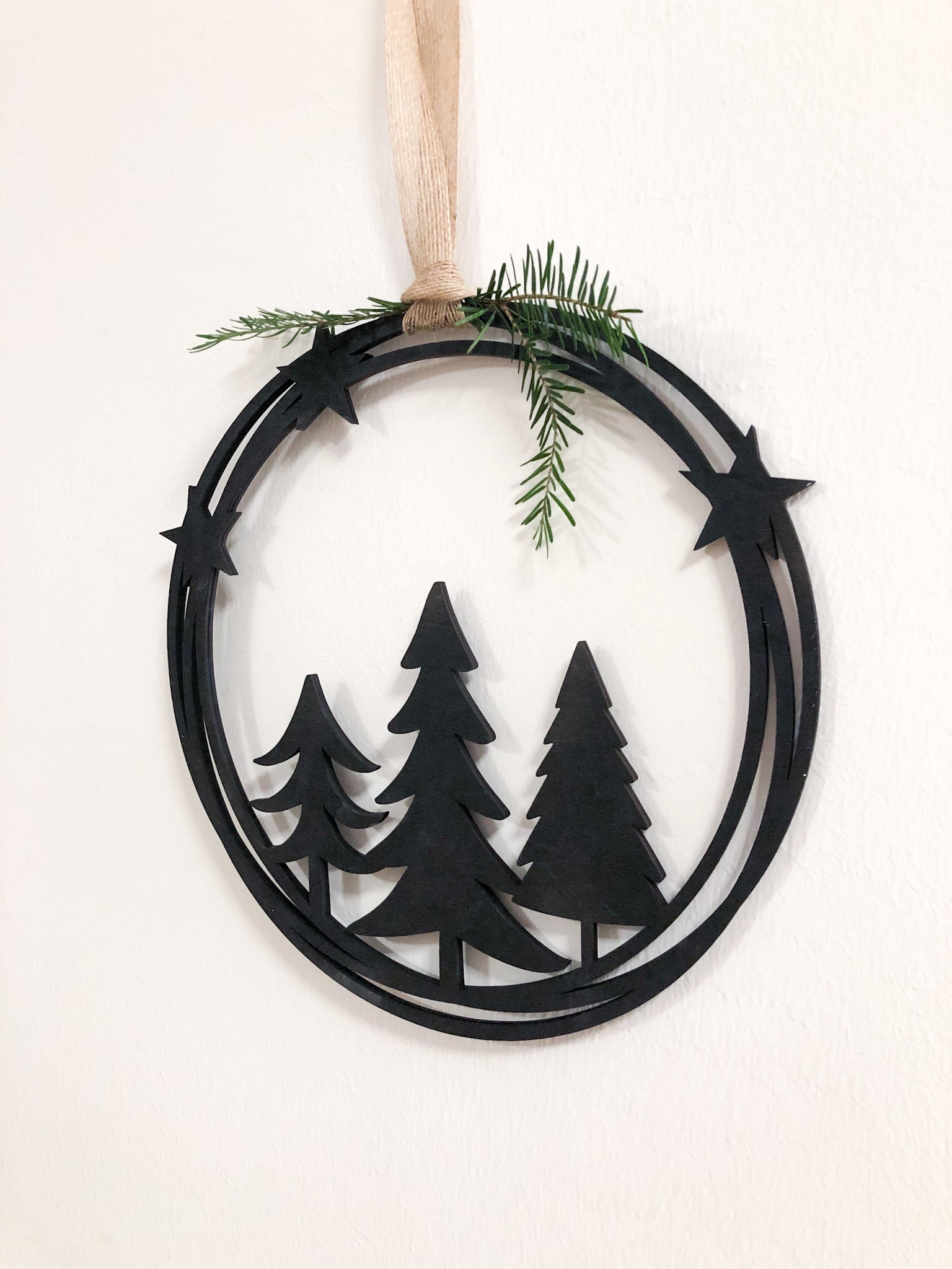 Holzkranz Türkranz Weihnachten Tannenbäume schwarz