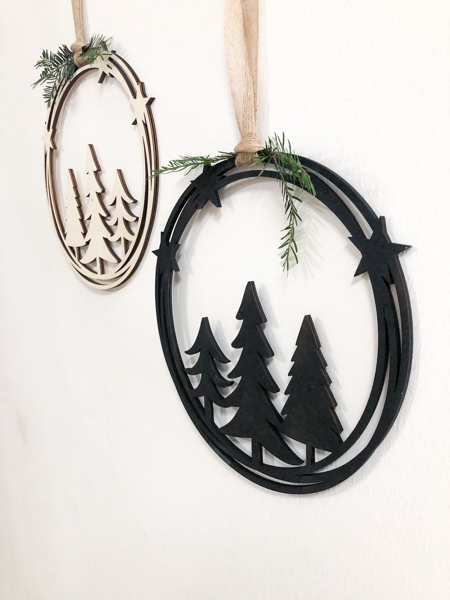 Holzkranz Türkranz Weihnachten Tannenbäume schwarz