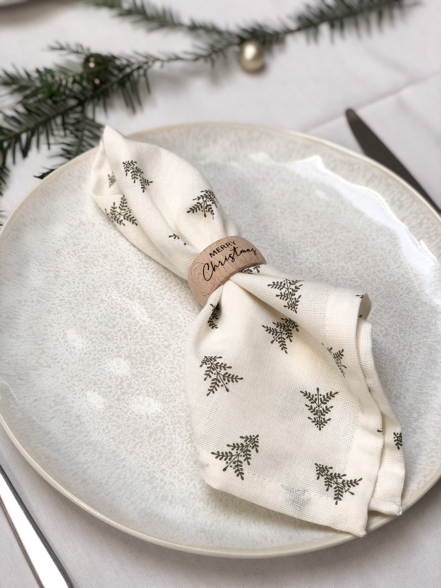 Serviettenring aus Holz graviert Merry Christmas