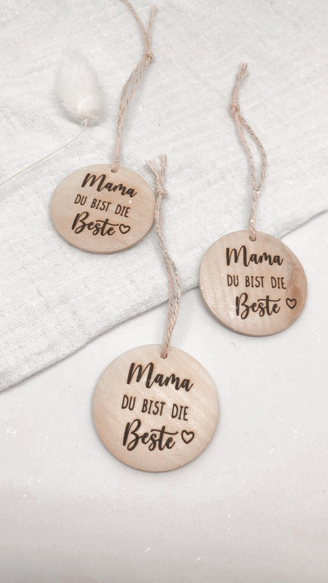 Geschenkanhänger aus Holz Mama du bist die Beste