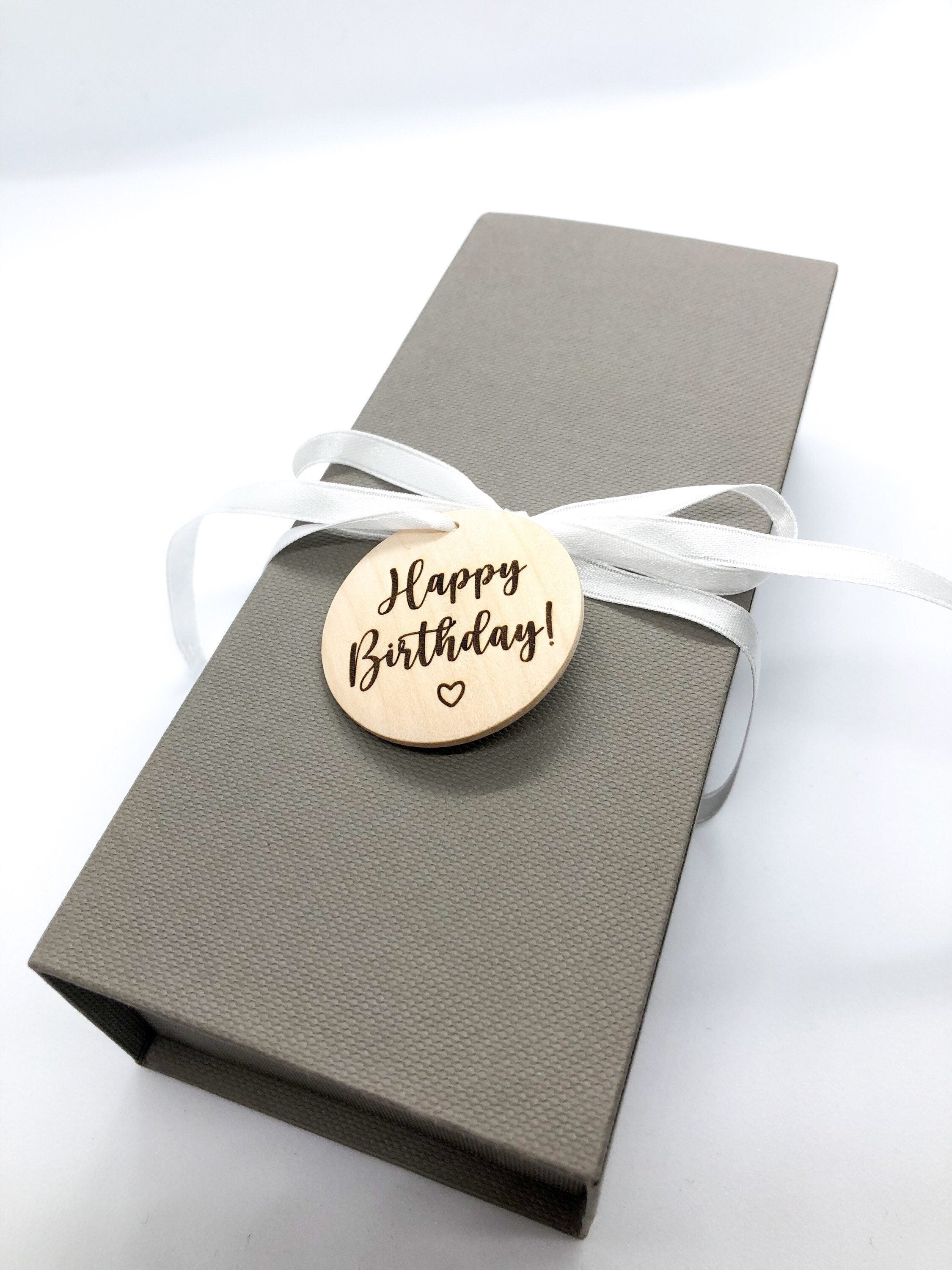 Geschenkanhänger aus Holz Happy Birthday