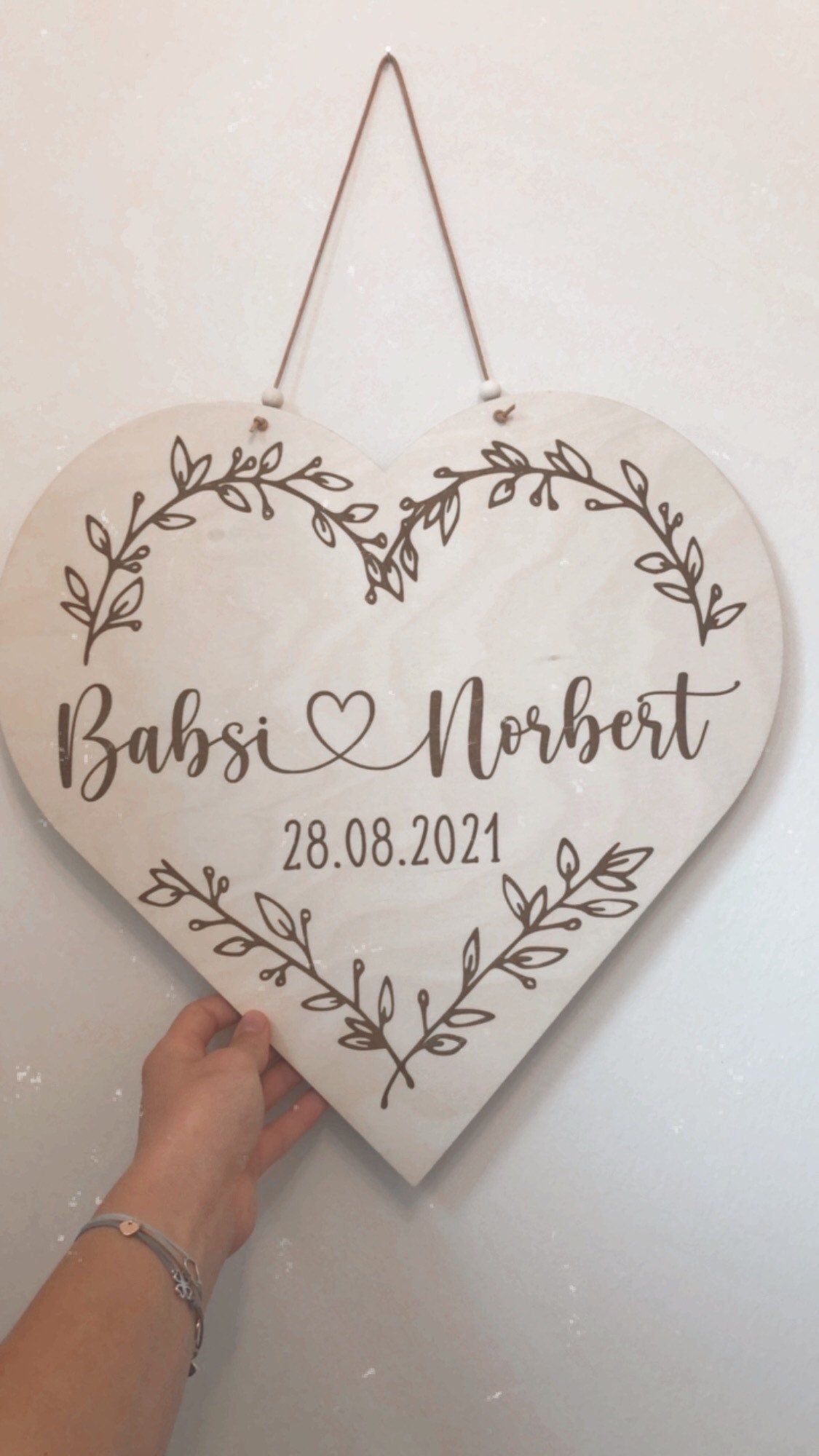Holzherz 40cm personalisiert mit Namen und Hochzeitsdatum