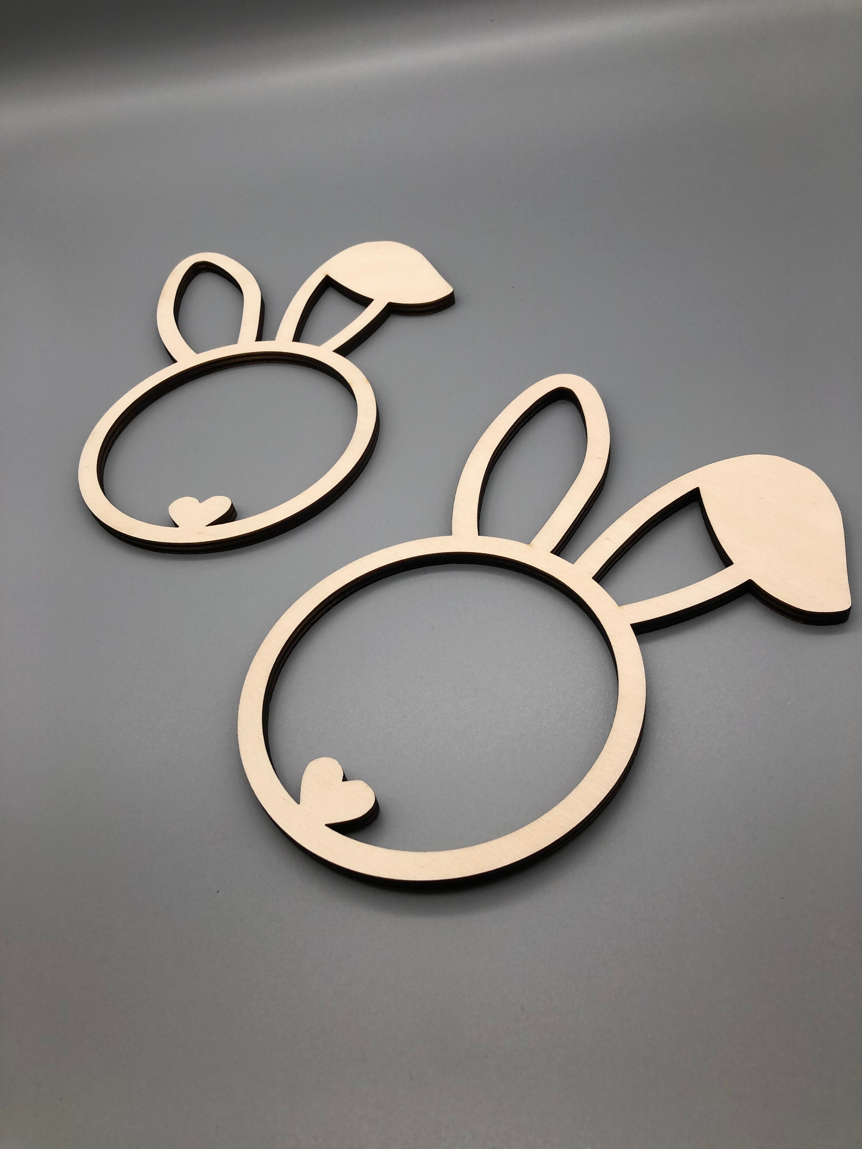 Wooden wreath Easter bunny Easter decoration DIY with crooked ear and nose