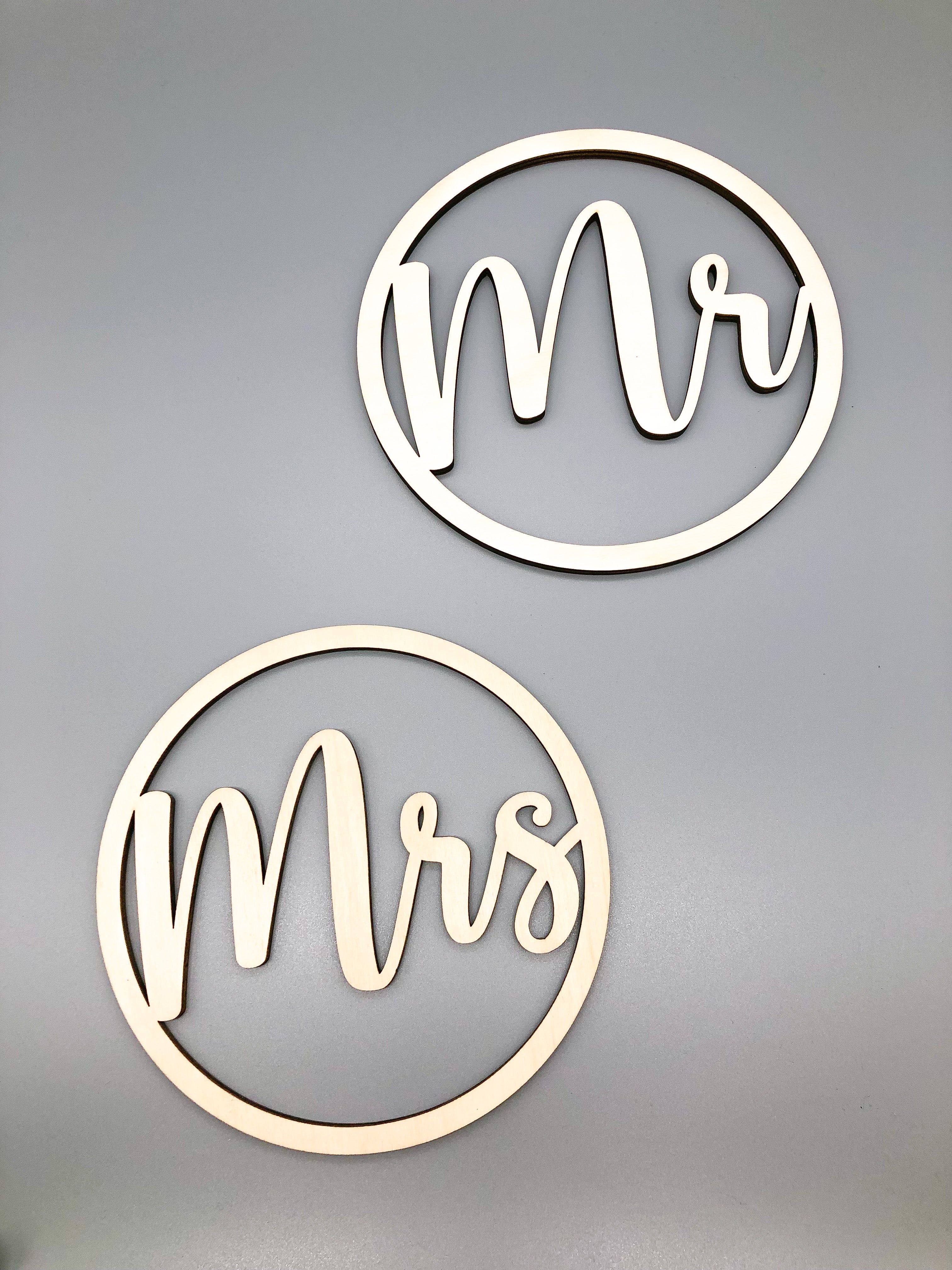 Stuhlkranz Hochzeit Mr & Mrs aus Holz