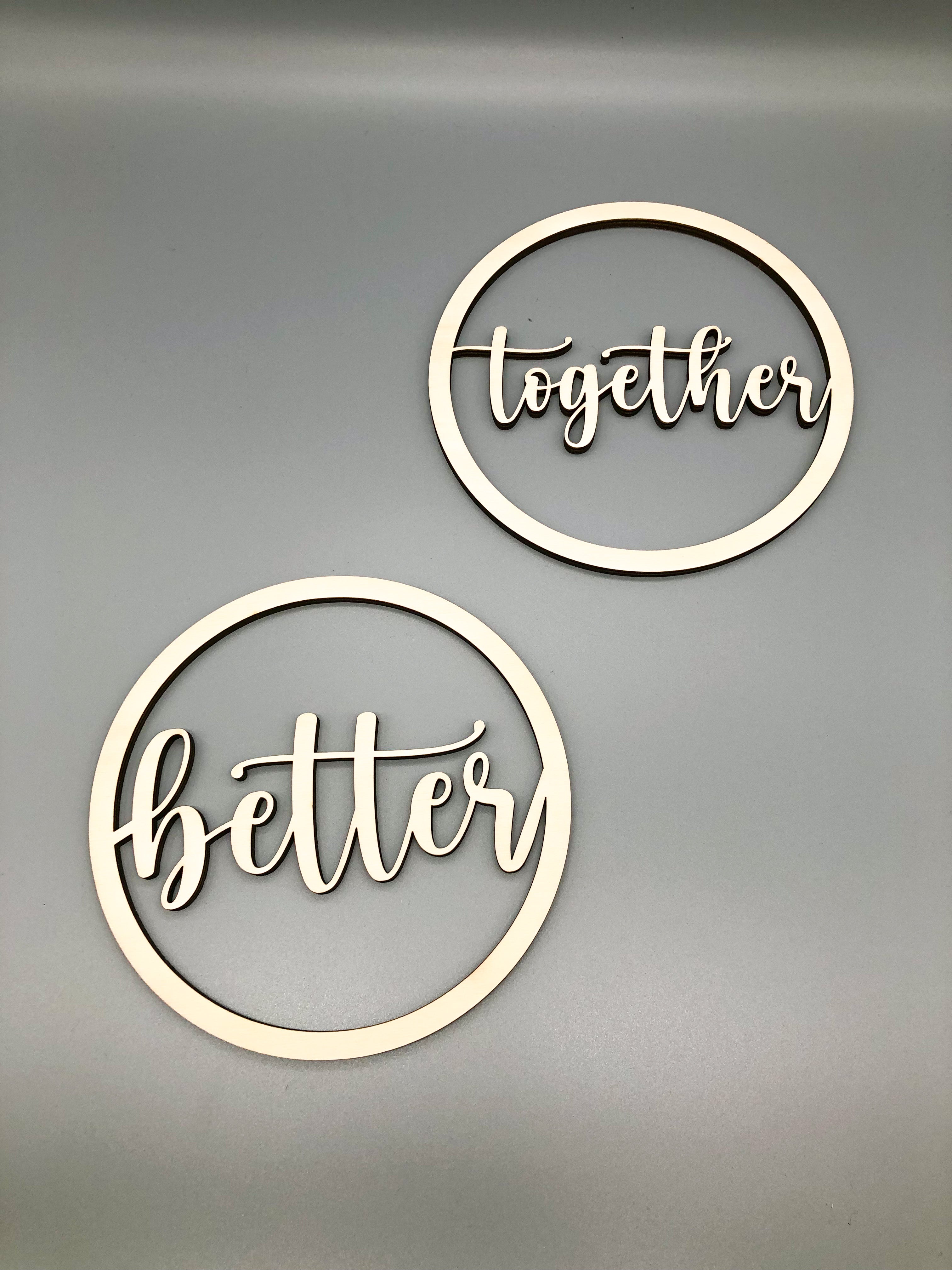 Stuhlkranz Hochzeit better together aus Holz