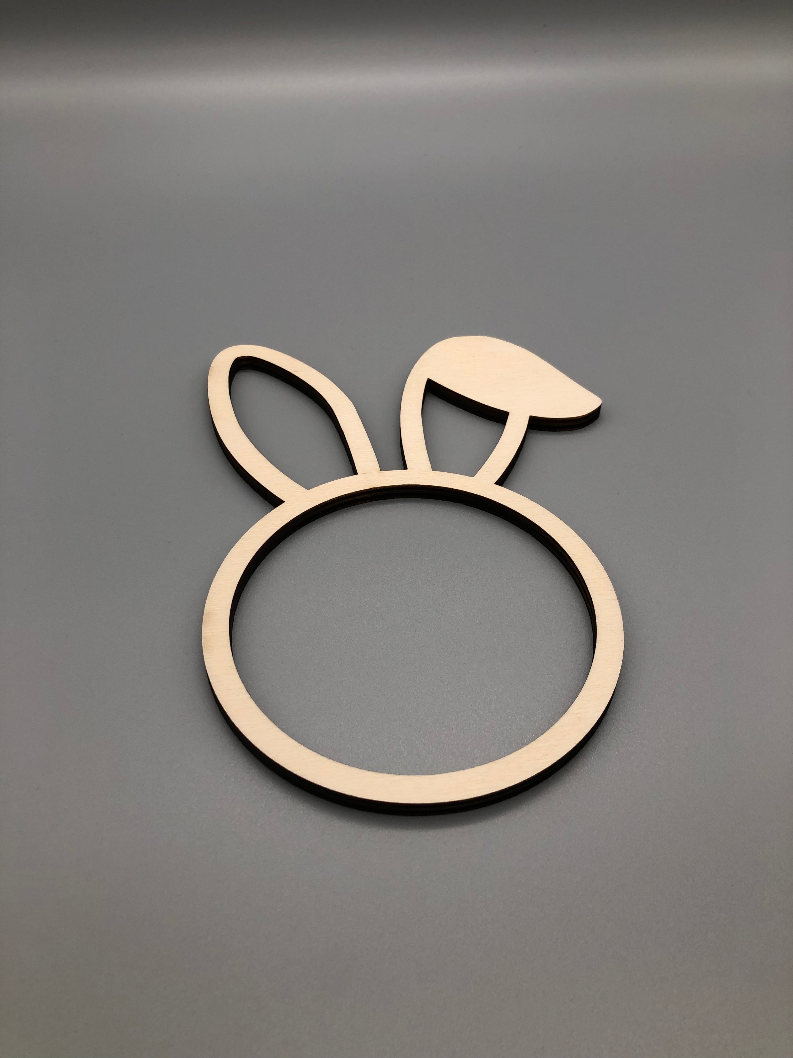 Wooden wreath Easter Bunny Easter decoration DIY with bent ear