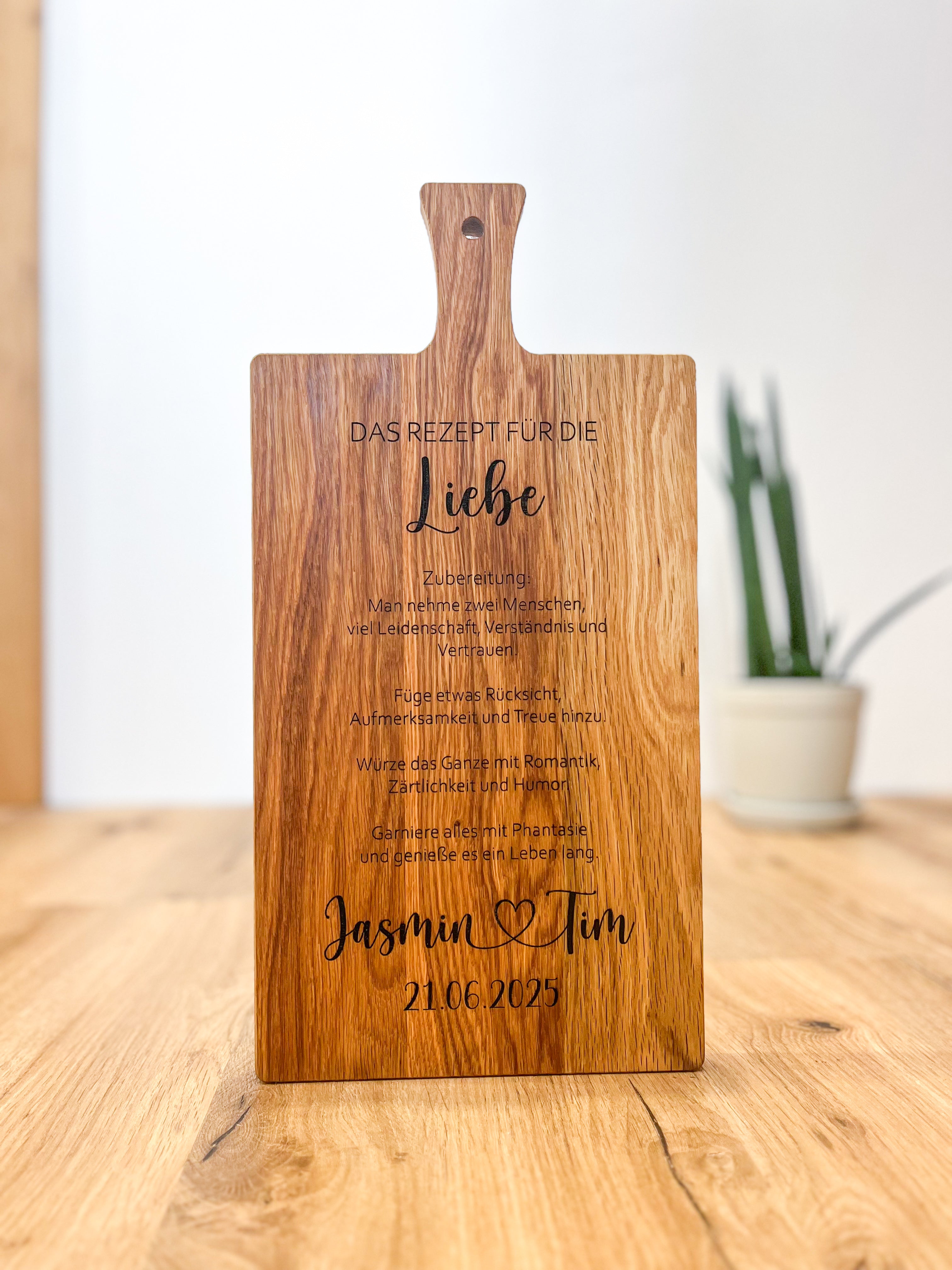 Holzbrett Schneidebrett personalisiert das Rezept für die Liebe